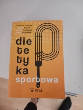 Dietetyka sportowa PZWL