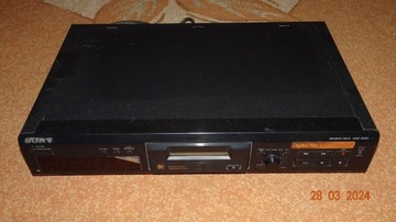 MiniDisc Sony Deck MDS-JE330