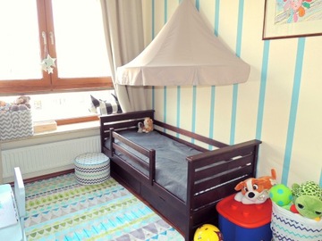 Drewniane łóżko dziecięce z materacem 70x160