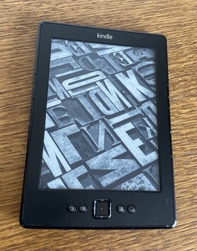 Czytnik E-Book Amazon Kindle 5 Classic + ETUI!