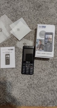 Telefon MAX COM MM236