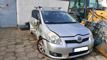 Toyota Corolla Verso 2008 powypadkowe Faktura Vat