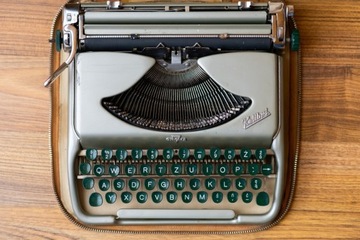 maszyna do pisania groma kolibri