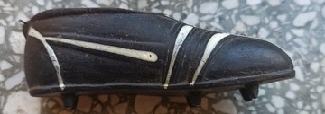 Gumowy bucik piłkarski - korkotrampek PRL - 10cm