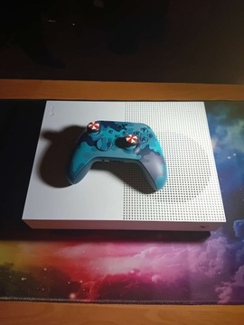 Konsola XBOX One S + Kontroler