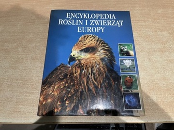 Mike Briggs Encyklopedia roślin i zwierząt Europy