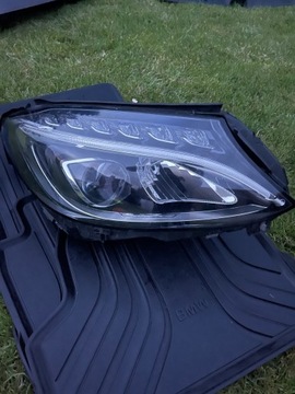 Lampa prawa mercedes c klasa w205