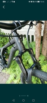 Specialized stumpjumper bardzo zadbany/ rock shox