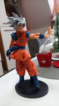 Figurka Dragon Ball Goku UI