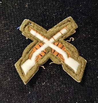 Naszywka brytyjska Badge Marksman on Green R1837