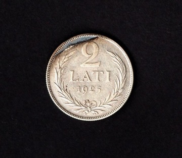 2 lati 1925 Łotwa