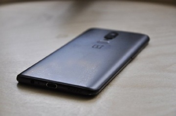 OnePlus 6 8GB 128 GB 