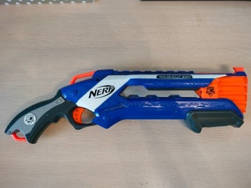 Pistolet Nerf Roughcuut 2x4 + 11 strzalek
