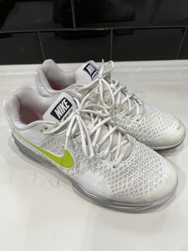 Byty do tenisa Nike air max Dragon 45.5