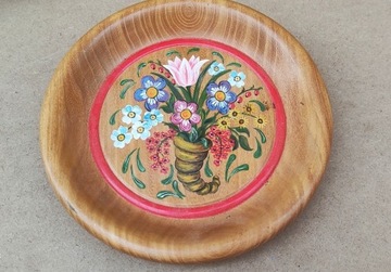 talerz drewniany kwiaty ręcznie malowany folklor
