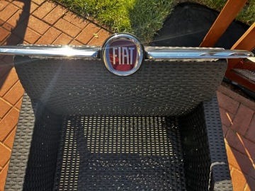 Listwa grill emblemat Fiat 500 lift