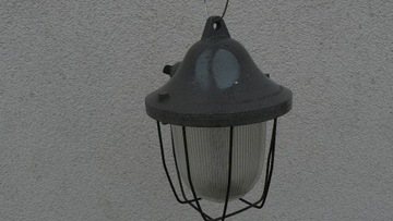 Lampa przemysłowa wisząca szara PRL 