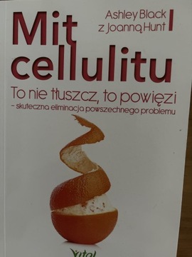 Mit cellulitu. Ashley Black