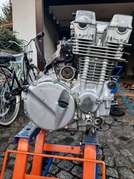 Silnik Honda CB 750 seven fifty