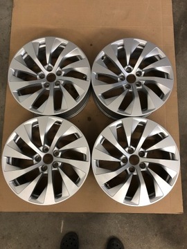 Felgi 18" Audi 2018r 8" ET26 kpl.