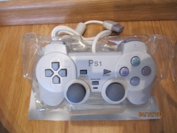 KONTROLER PAD PLAYSTATION PS1 --- NOWY!