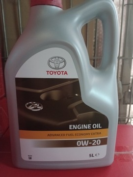 Oryginalny olej toyota 0w20 5 litrów 