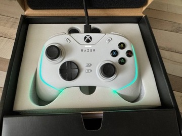 Gamepad XBOX/PC Wolverine v2 Chroma White