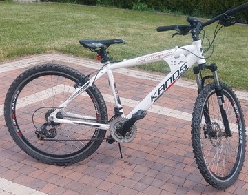 Rower MTB Kands 26 Stranger Rama 17" biały