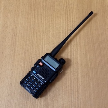 Radiotelefon Baofeng uv 5r