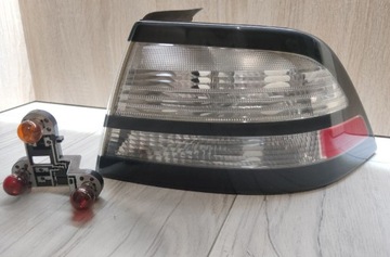 Lampa tylna prawa + wkład SAAB 93 9-3 LIFT (07-12)