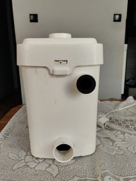 Pompa toaletowa-rozdrabniacz 