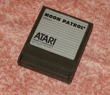 Atari XL/XE/XEGS cartridge Moon Patrol