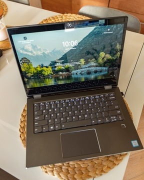 laptop LENOVO YOGA 520-14ikb + windows