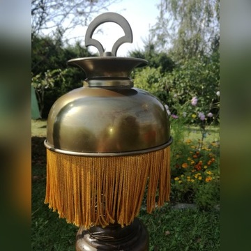 Metalowa lampa