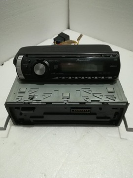 Radio samochodowe CD Pioneer DEH-2900 MPB