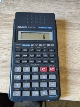 Kalkulator Casio FX-825sx 