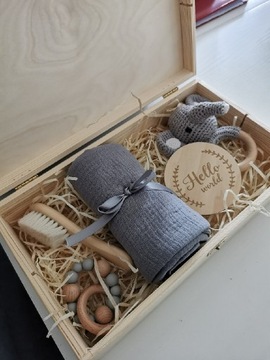 Zestaw niemowlęcy Gift Box drewniany 