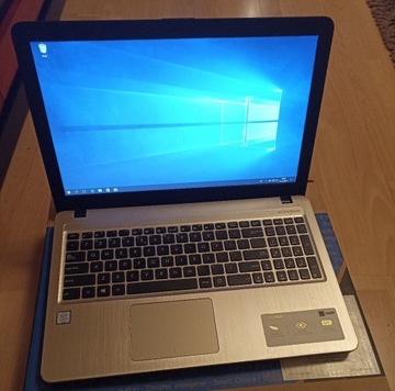 Sprzedam laptop Asus Vivobook R540UA