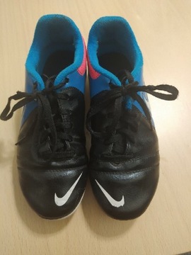 Buty sportowe Nike 33,5 dł wkładki 21,5 cm