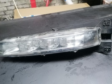 Lampa Przeciwmgielne Lewa Dodge Charger 15-