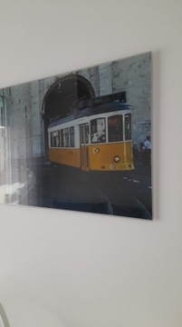 Obraz na szkle Żółty tramwaj w Portugalii