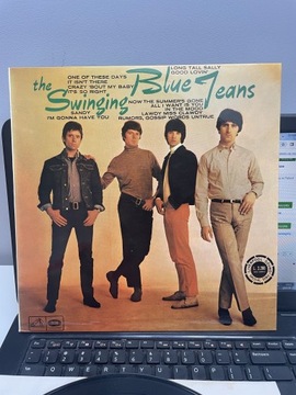 The Swinging Blue Jeans