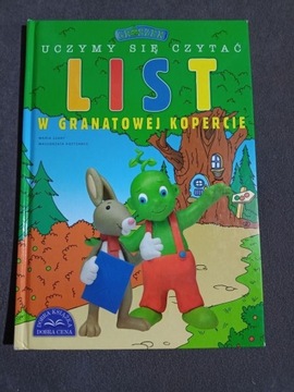 List w granatowej kopercie