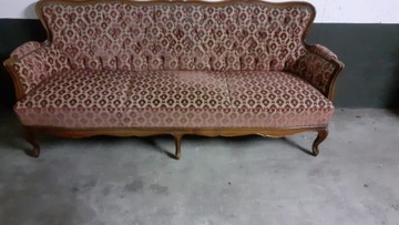 Sofa w stylu ludwikowskim 