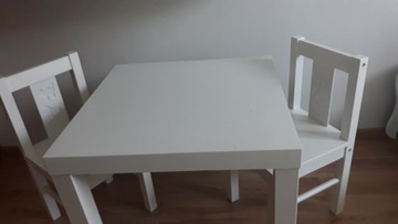 Zestaw krzesełka i stolik IKEA