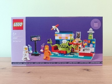 LEGO 40687 Kosmiczna restauracja 