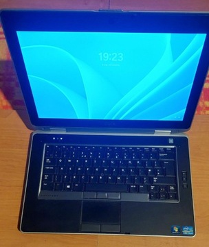 Dell Latitude E6430 8GB RAM 275GB SSD z wadami.