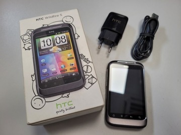 HTC Wildfire S - ładowarka, kabel, pudełko