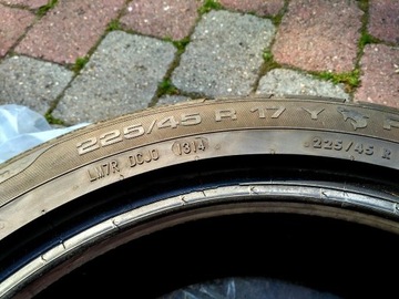 Opona UNIROYAL RainSport 3 225/45 R17 2 szt