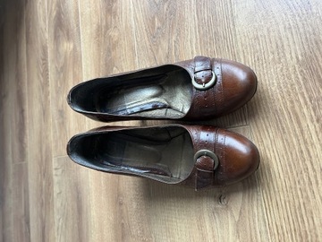 Vero Gomma 38 buty czółenka na obcas skóra 24,5 cm